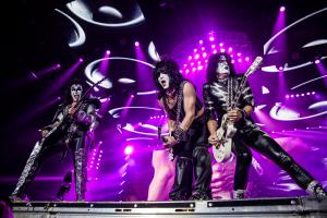 kiss-foto-concerto-bologna-16-maggio-2017-15